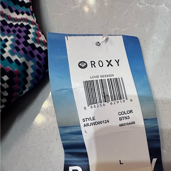 NWT Roxy Multicolor Chevron Dress, Large - Picture 5 of 9